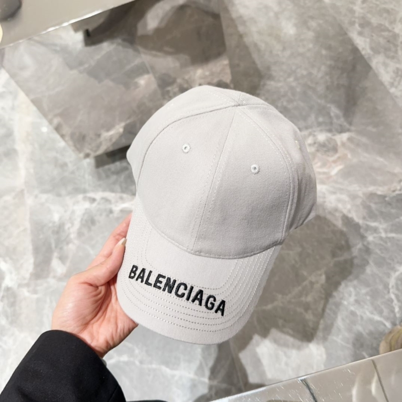 BALENCIAGA